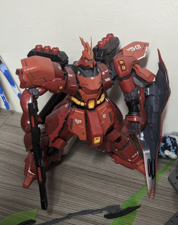 static/img/Models/sazabi.png